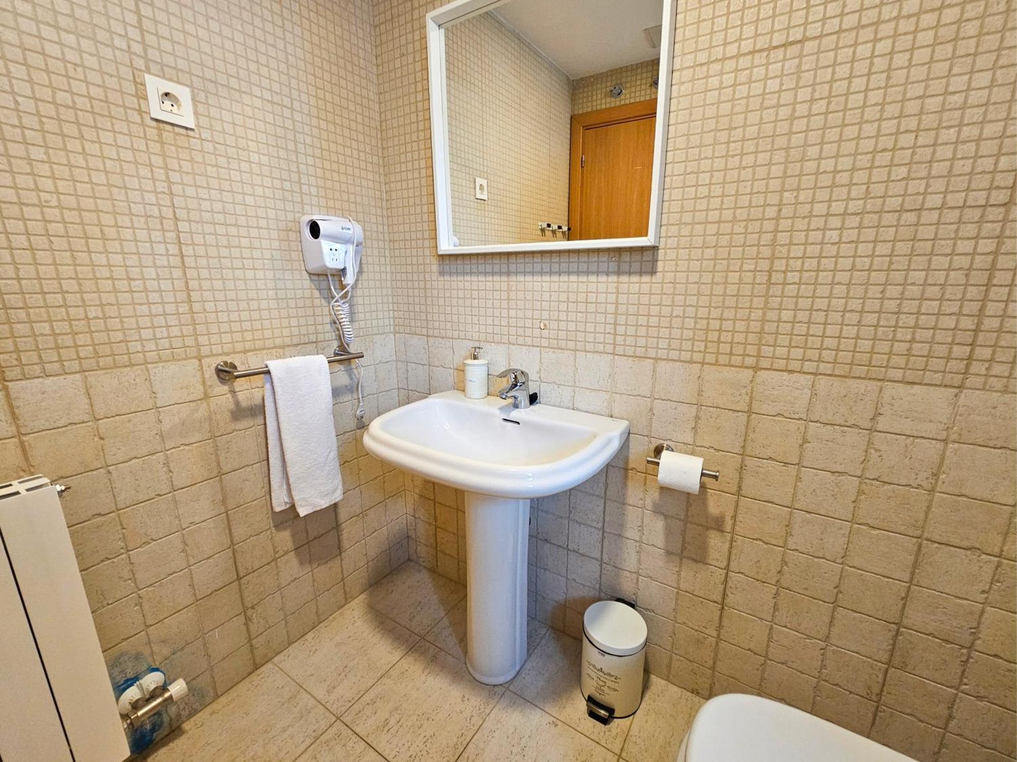 Apartamentos Escarrilla Suites 3000 Buitenkant foto
